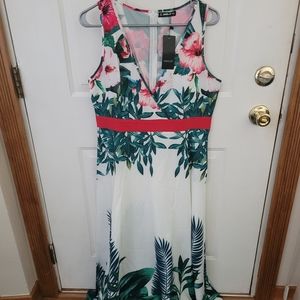 Floor length tropical summer dress perfect for vacay or luau